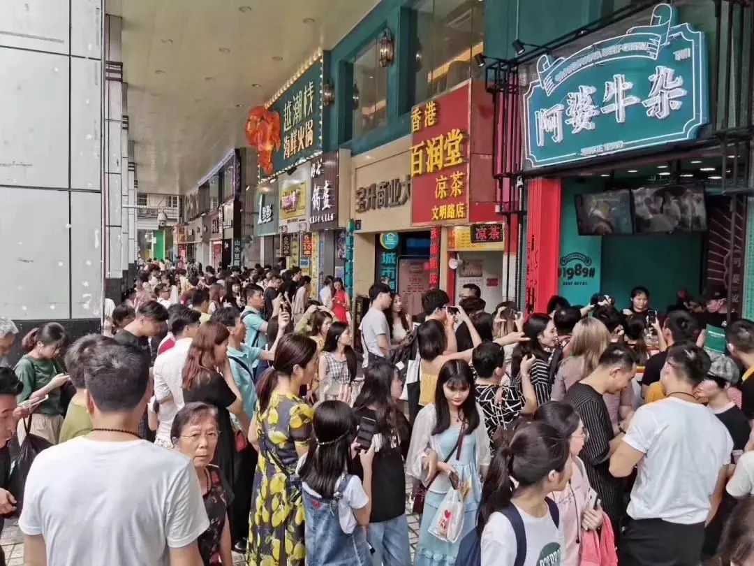 阿婆牛雜加盟創(chuàng)業(yè)，冬季生意更火爆！